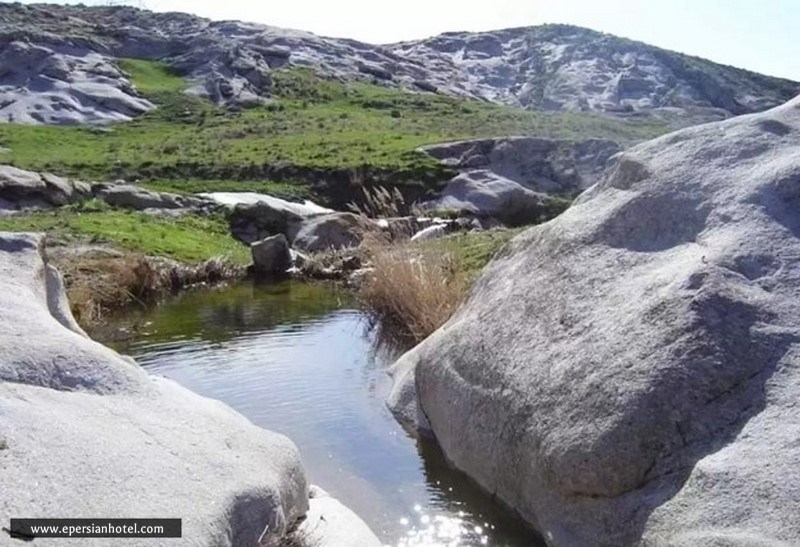 طبیعت هفت حوض مشهد در بهار